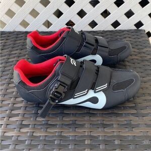 Peloton Cycling Shoes Size 40